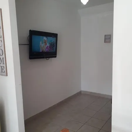 Ses Hunnica Apartment Ushuaia Exterior photo